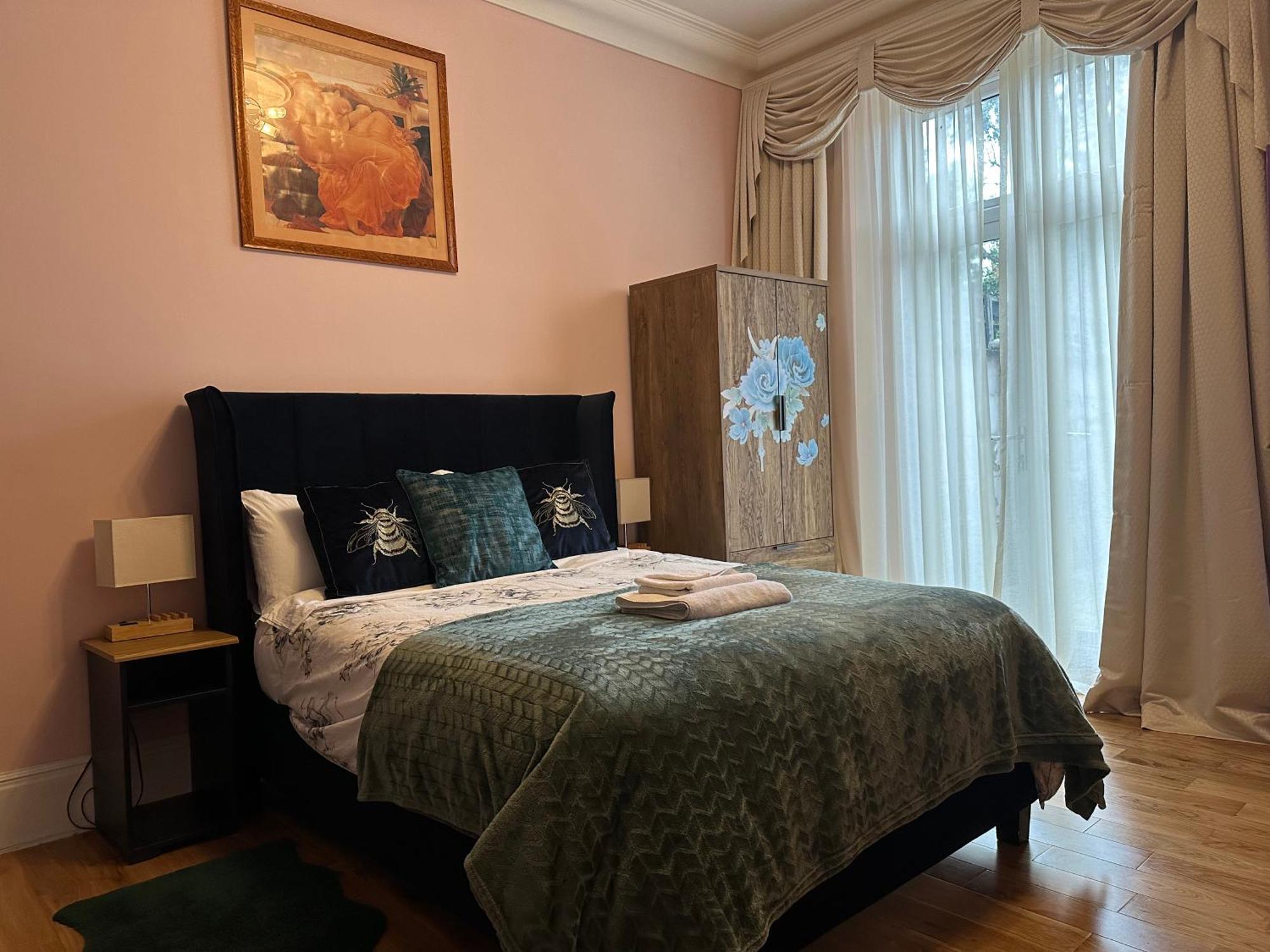 Rosie Cosy House Cricklewood * Londen